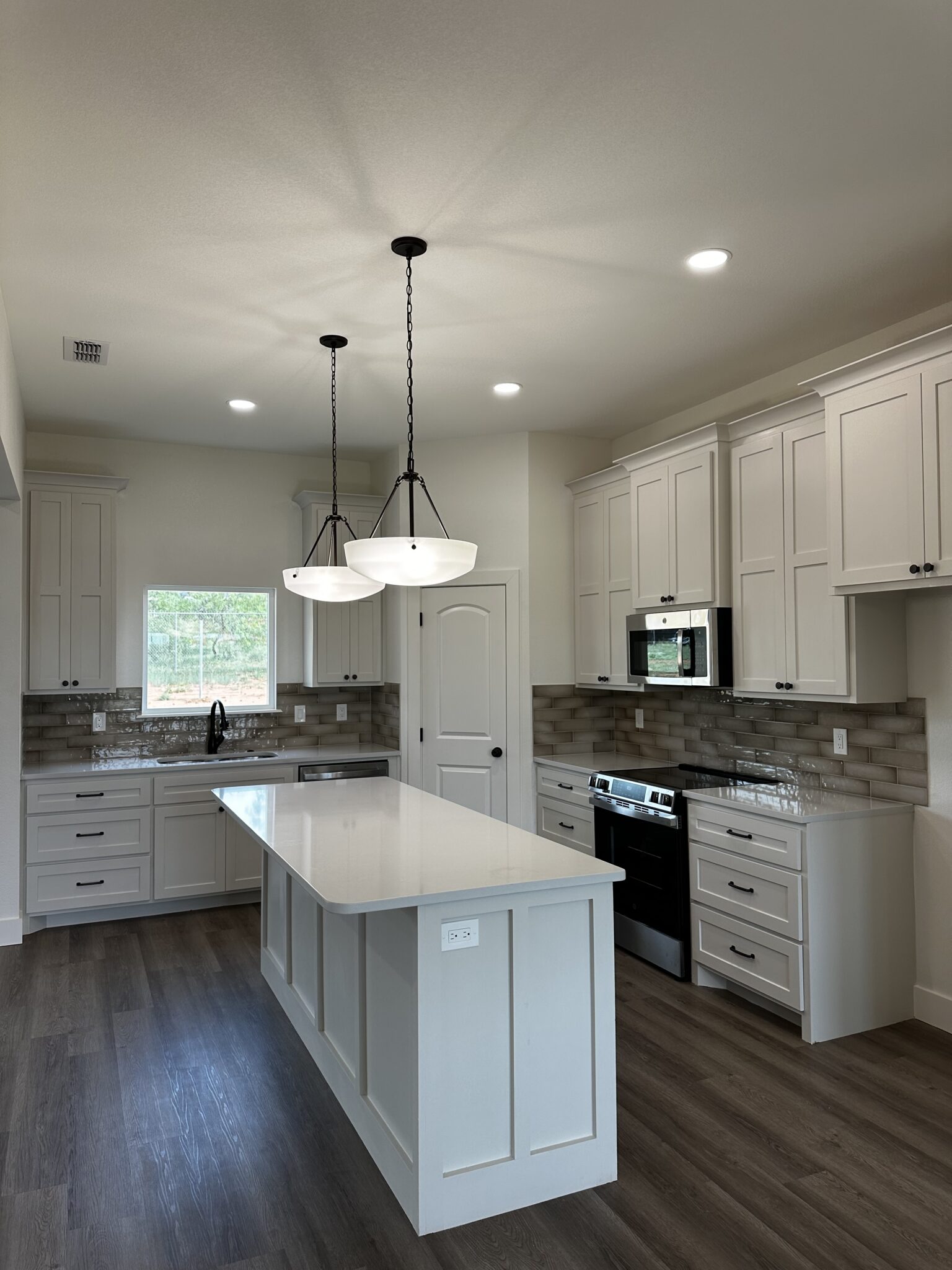 SkyTop Homes
